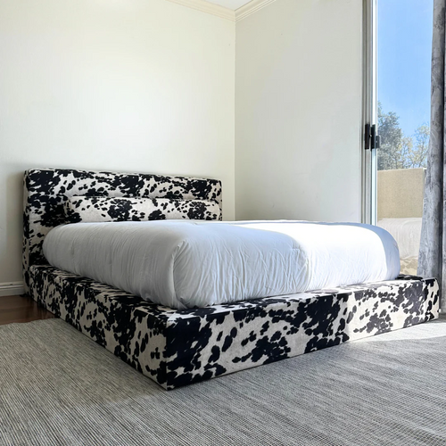Pufero Nimbus karyola – kapitone başlıklı ve sandıklı modern yatak
160x200 cm rahat yatak – anti-bakteriyel kumaşlı karyola modeli
Modern yatak odaları için tasarlanmış pufero nimbus karyola takımı
Ergonomik başlık yapısı ve geniş depolama alanı ile şık yatak tasarımı
Pufero yatak – konforlu, modern ve işlevsel nimbus karyola koleksiyonu
