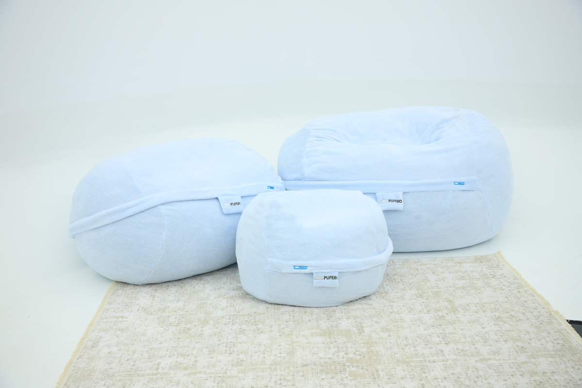 Pufero Dev Boy puf – modern evler için büyük boy rahat oturma pufu
Fitilli kadife kumaşlı dev boy pufero puf – değiştirilebilir kılıflı modern mobilya
130x110 cm ölçülerinde dev puf – rahat ve şık büyük boy puf koltuk
Yumuşak kumaşlı büyük puf – pufero puf koleksiyonundan modern mobilya
Rahat mobilya önerisi – dev boy fitilli kadife puf modeli