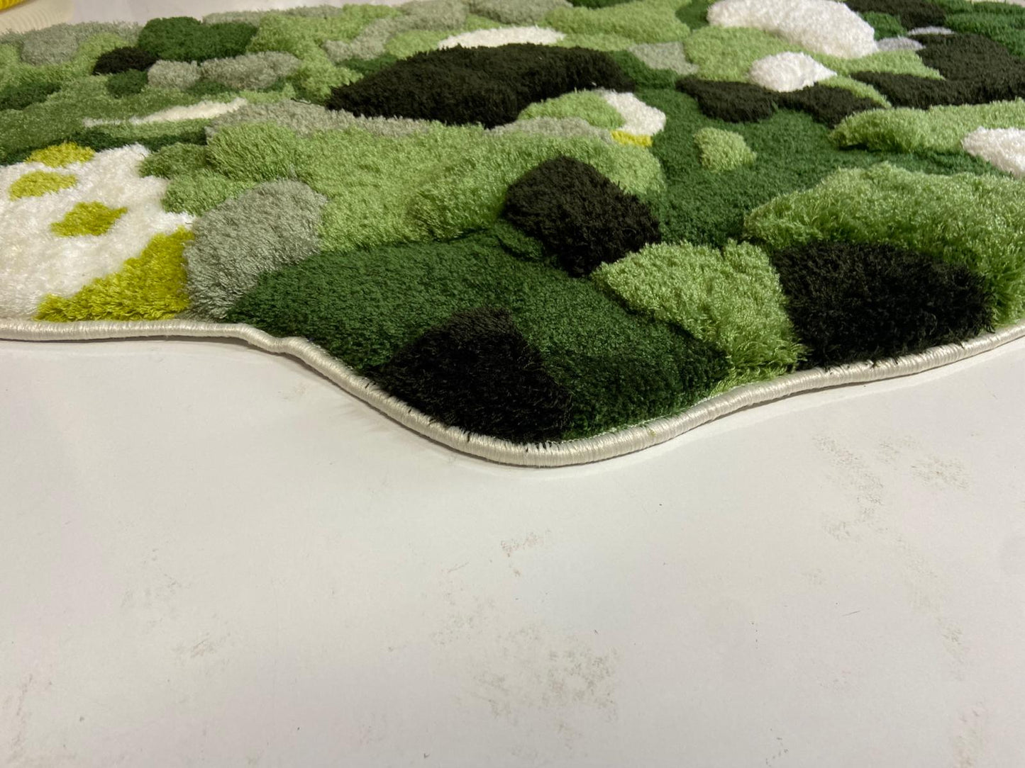 3D Handmade Yeşil Kolaj Halı & Dekor